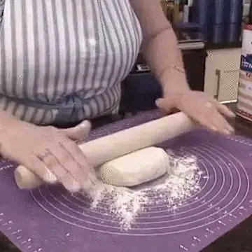 Non-Stick Pastry Mat – Daily Kitchen